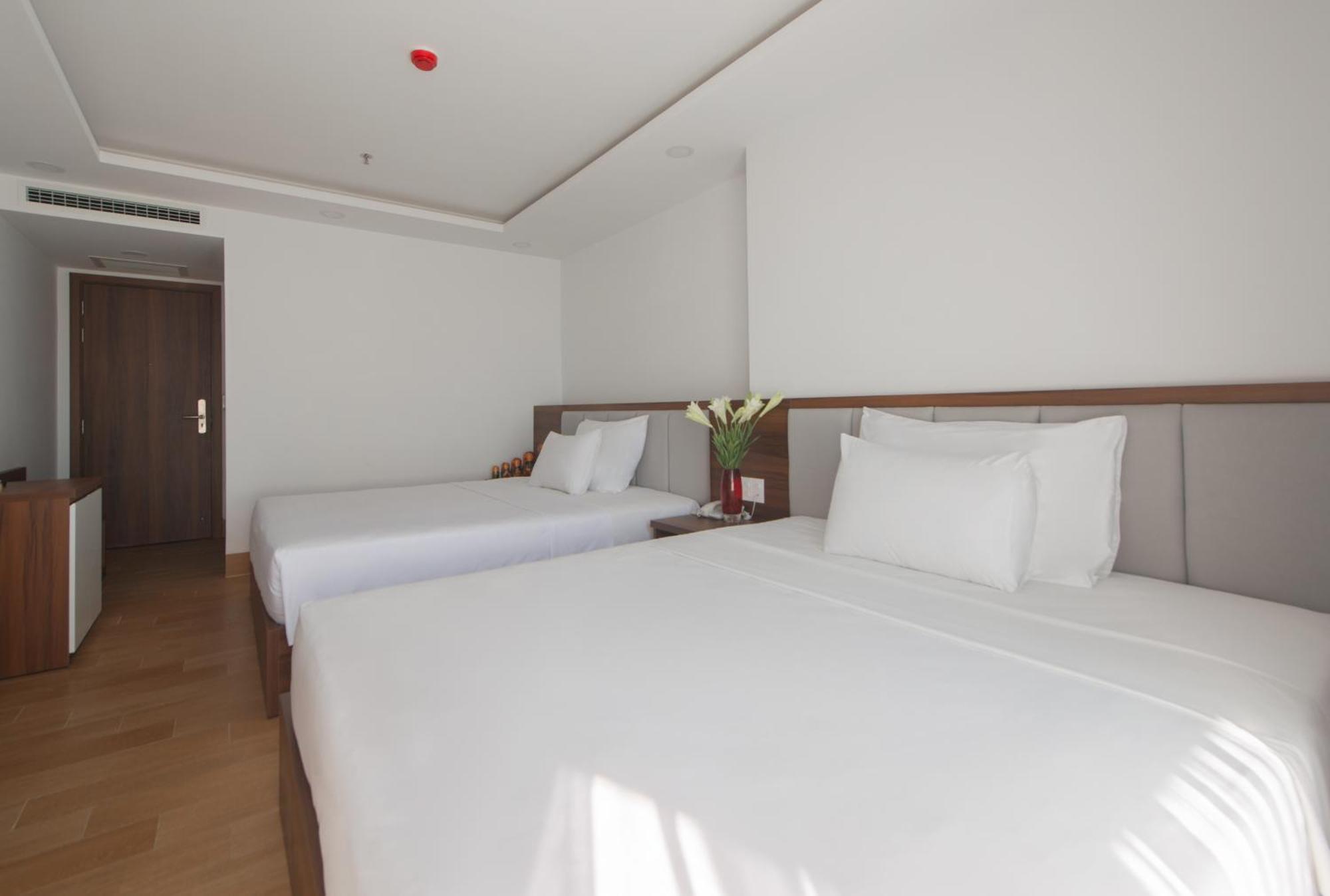Goldcoast Hotel 芽庄 外观 照片