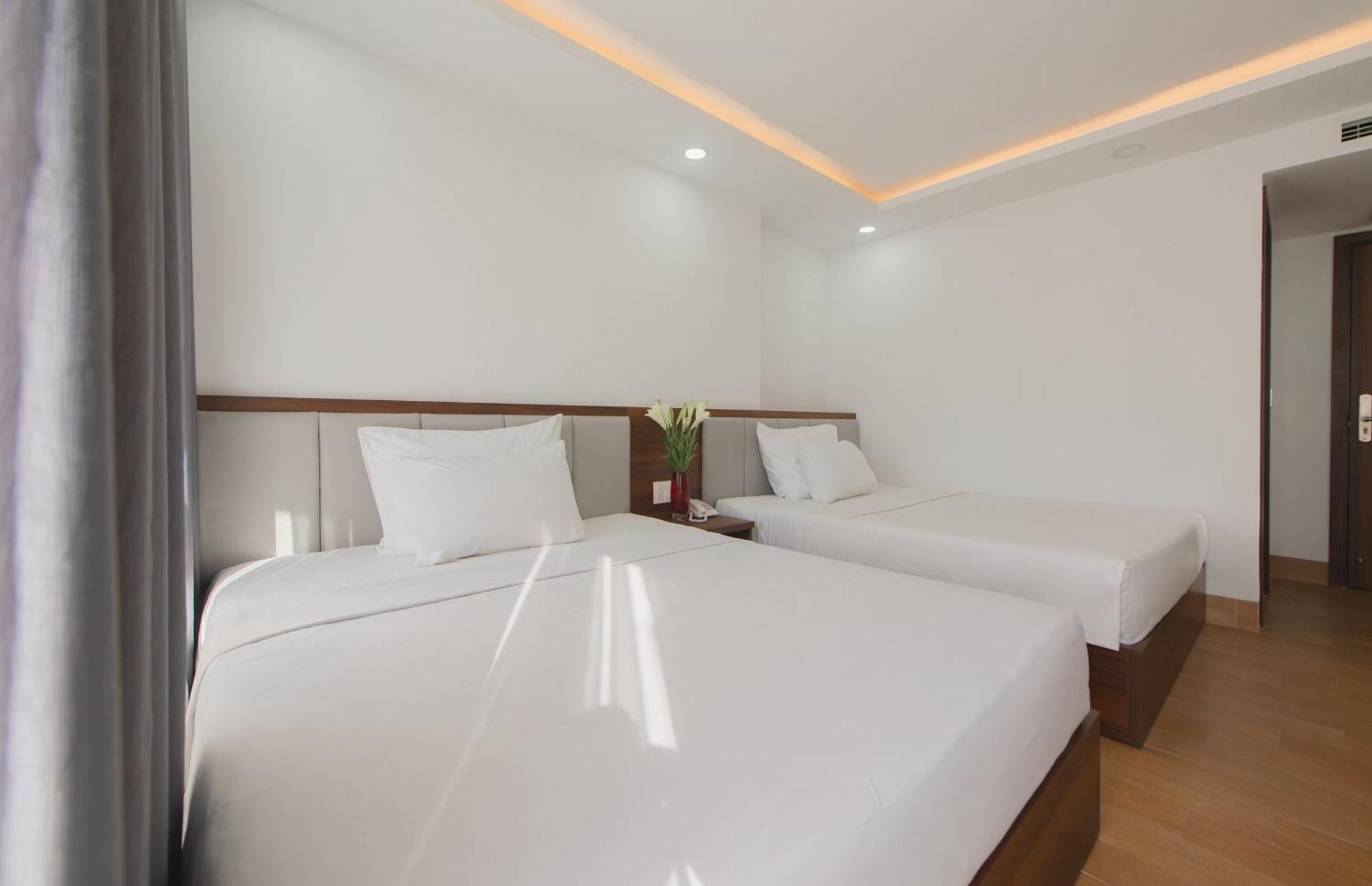 Goldcoast Hotel 芽庄 外观 照片